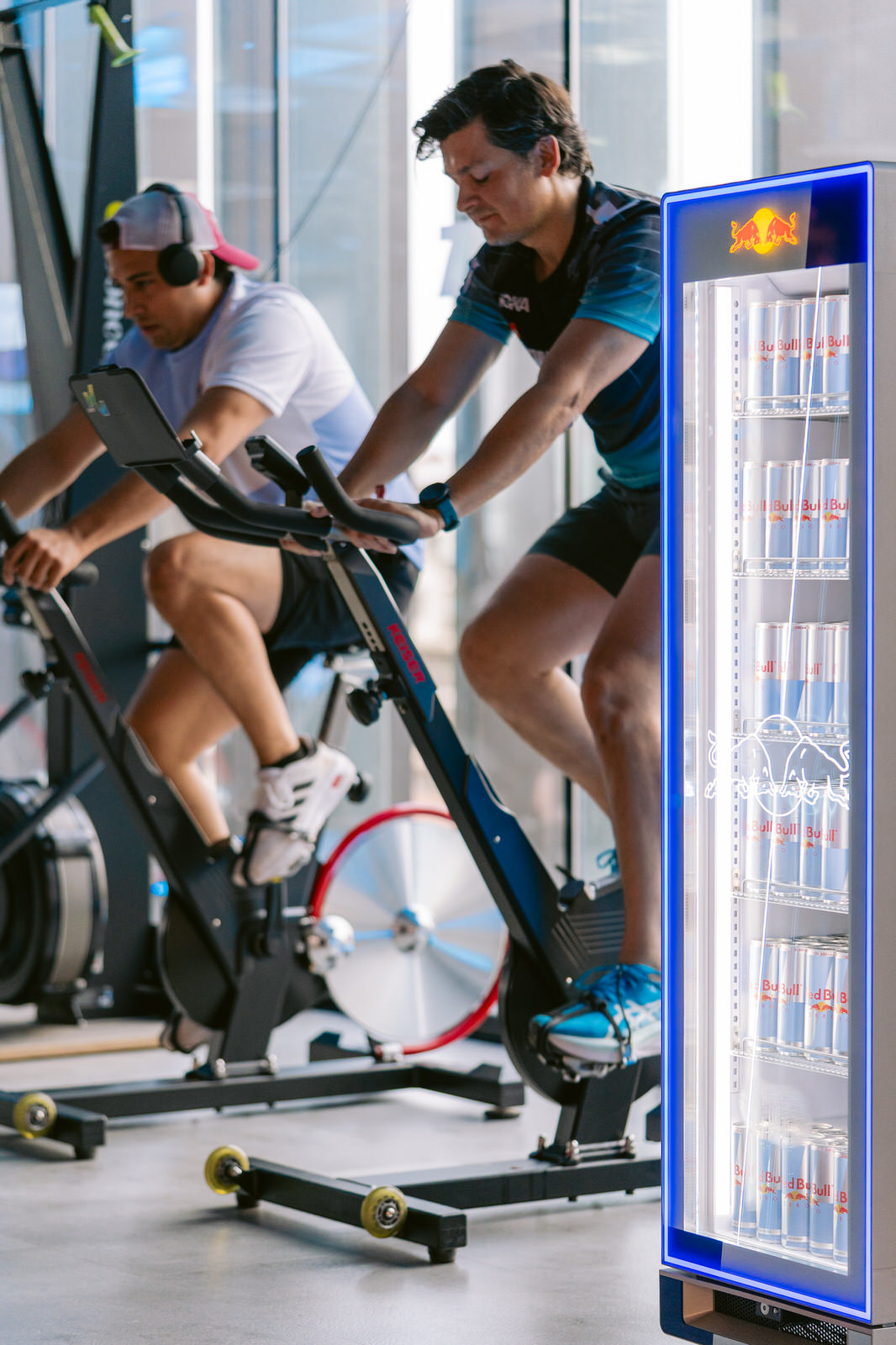 Red Bull RB Zero — cycling hombre fridge red bull